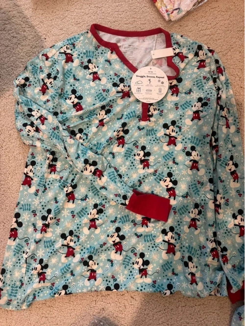 Little sleepies Mickey winter wonderland women’s small top NWT